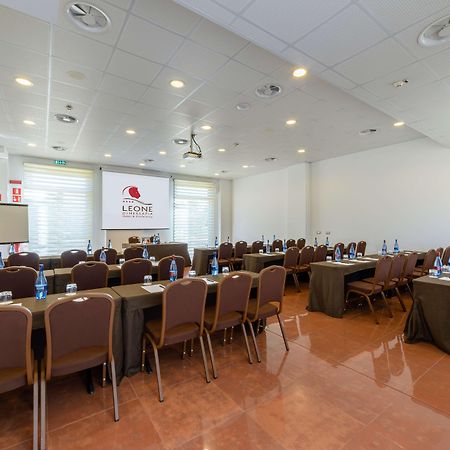 Best Western Plus Leone Di Messapia Hotel & Conference เลชเช ภายนอก รูปภาพ