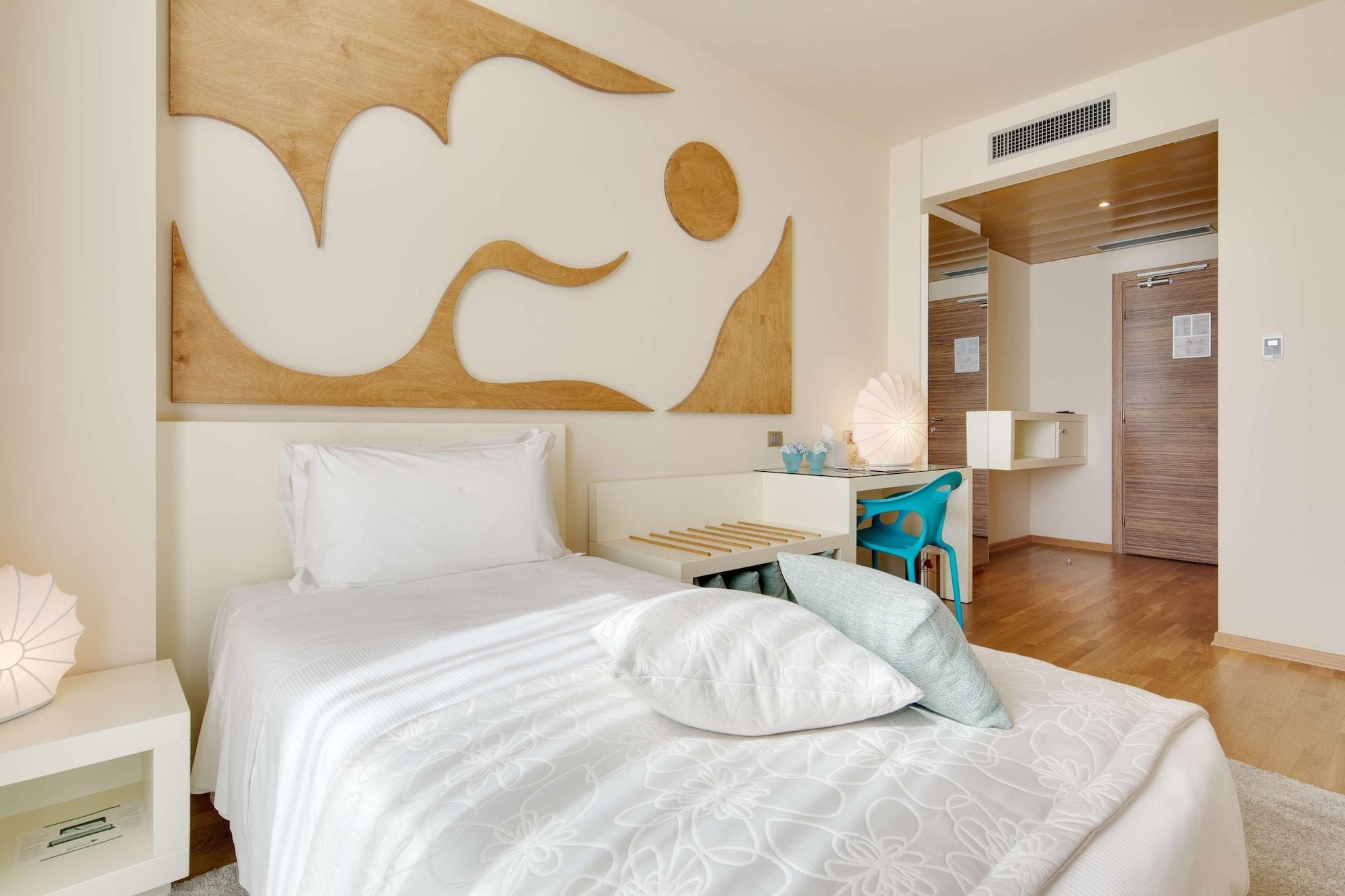 Best Western Plus Leone Di Messapia Hotel & Conference เลชเช ภายนอก รูปภาพ