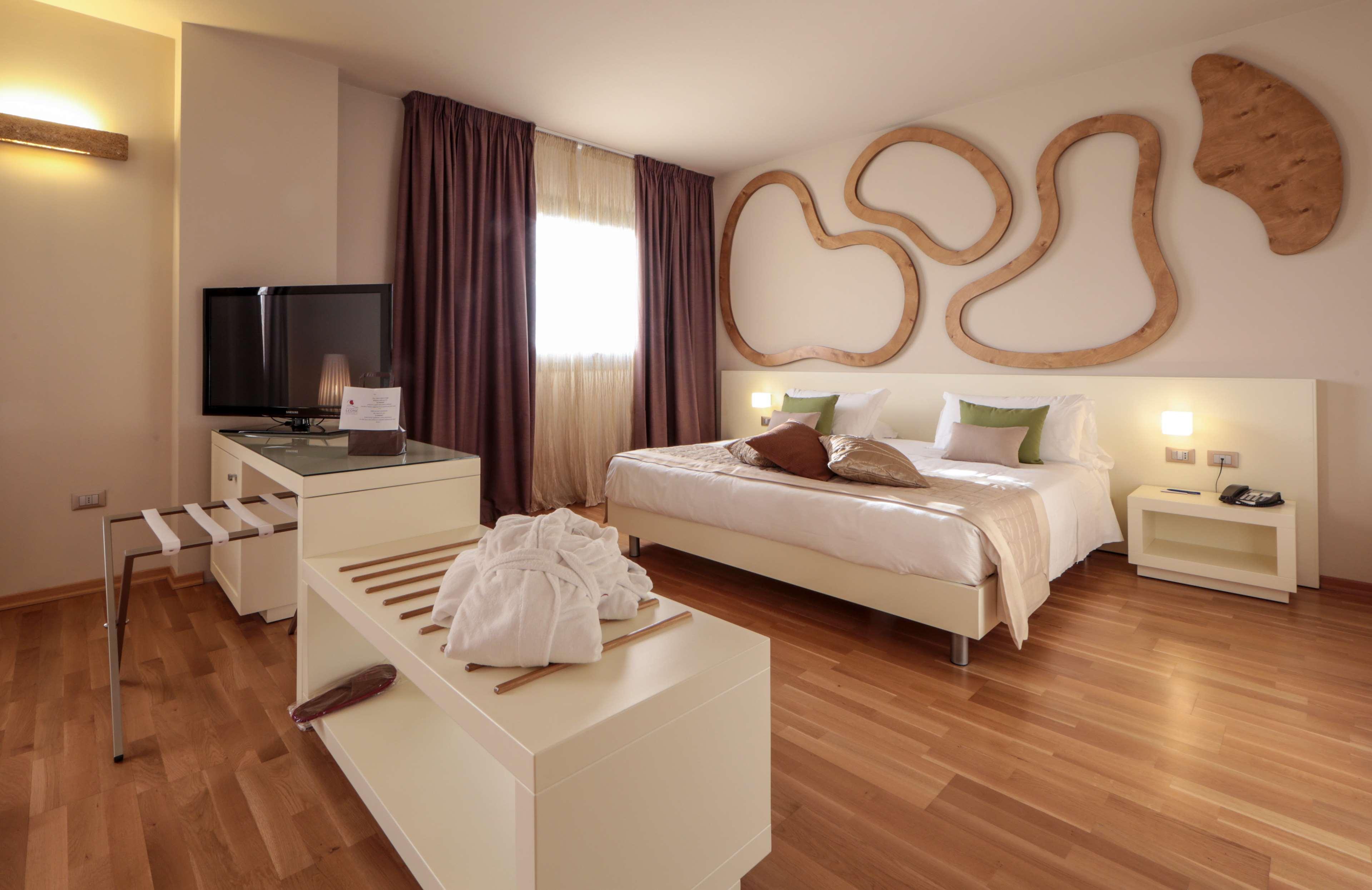 Best Western Plus Leone Di Messapia Hotel & Conference เลชเช ภายนอก รูปภาพ