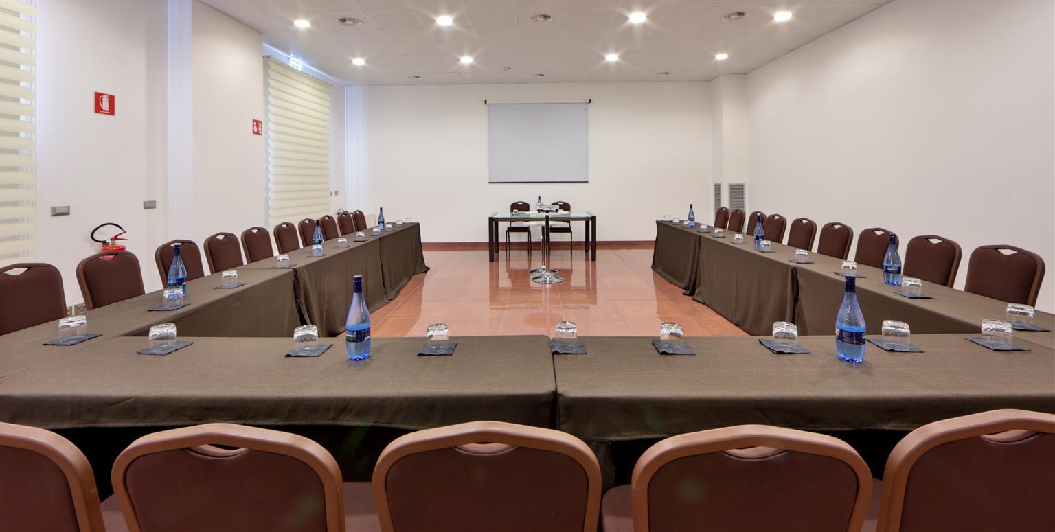 Best Western Plus Leone Di Messapia Hotel & Conference เลชเช ภายนอก รูปภาพ
